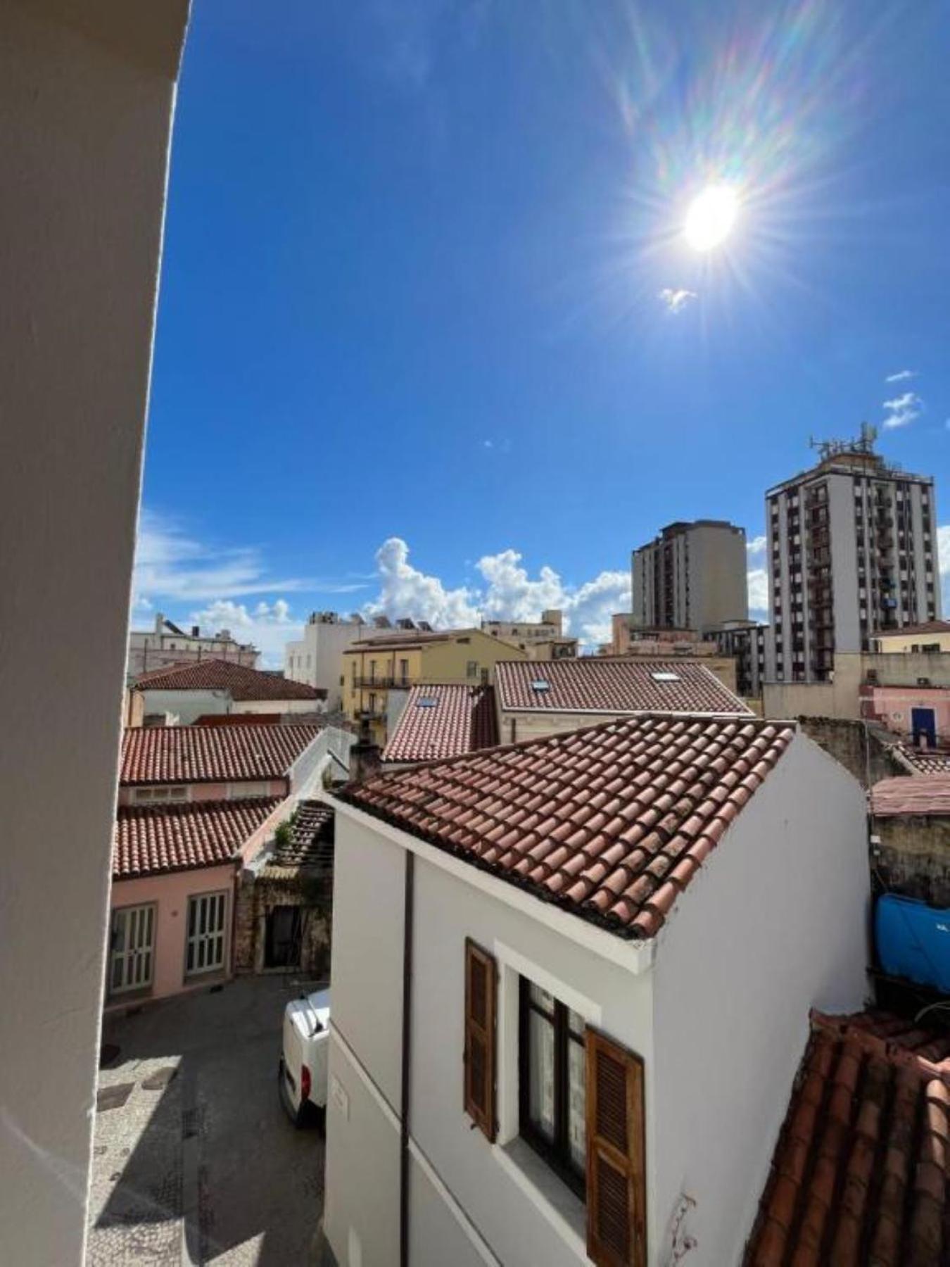 Sorella Luna Room Boutique, Centro Di Olbia Eksteriør bilde
