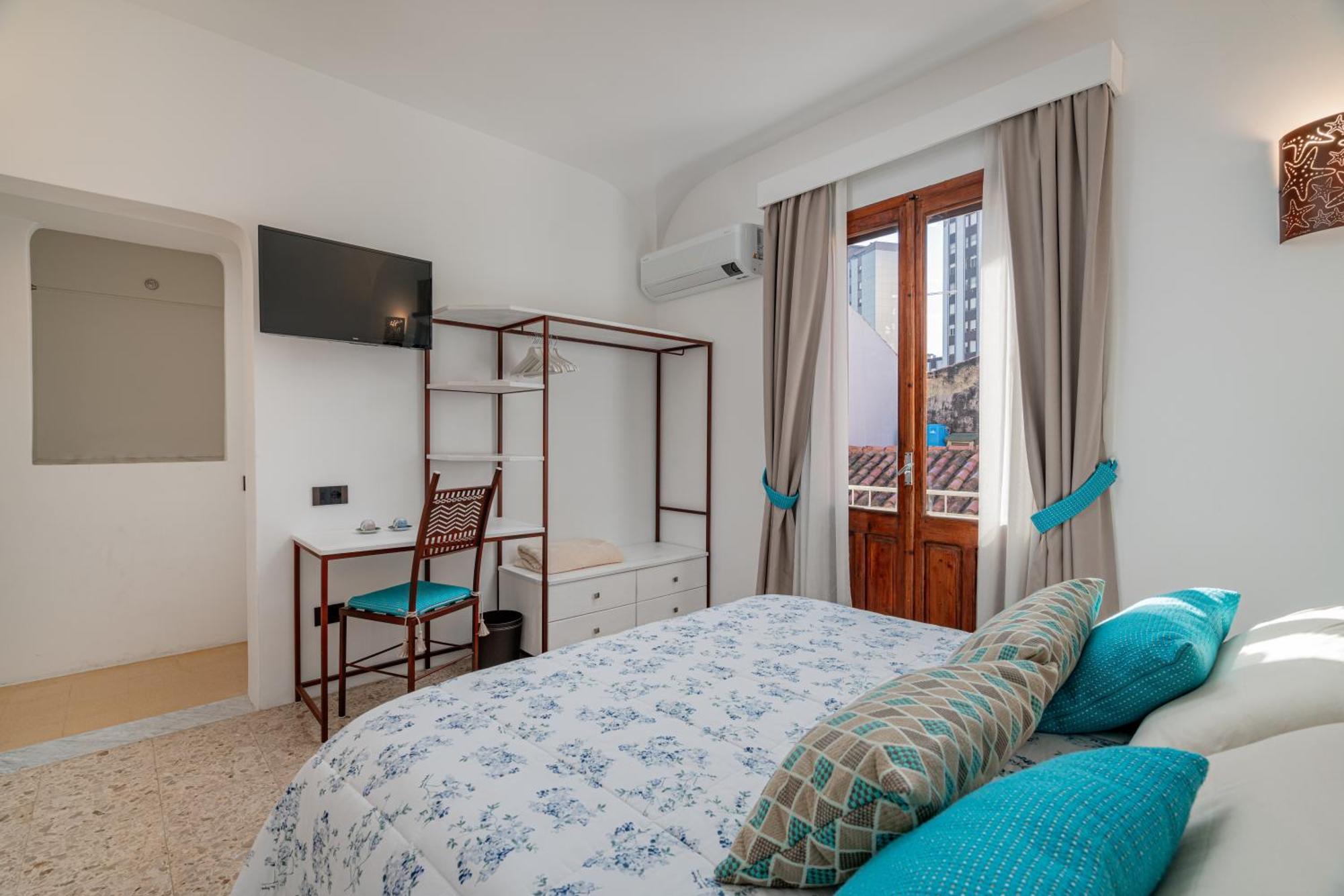 Sorella Luna Room Boutique, Centro Di Olbia Eksteriør bilde